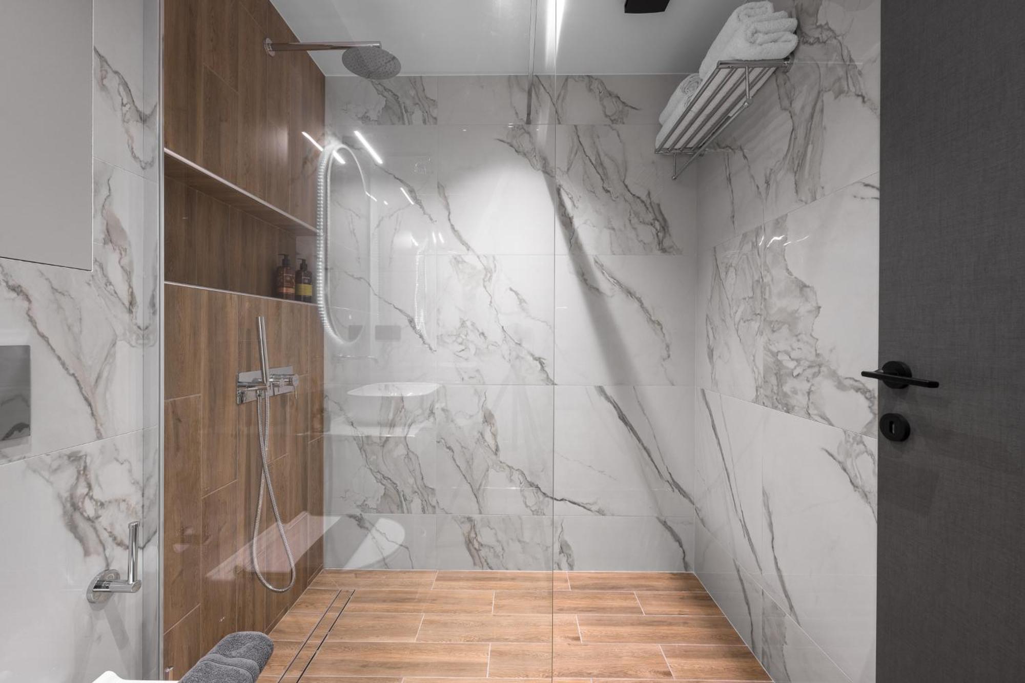 No9, Chic & Modern 2Bdr Apartment In The Centre Of Thessaloníki Luaran gambar
